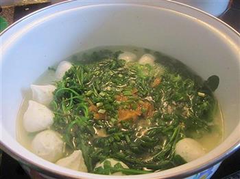 荠菜鱼包蛋汤怎么做，荠菜鱼包蛋汤怎么做好吃，荠菜鱼包蛋汤做法