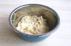 紫薯莲蓉月饼怎么做,紫薯莲蓉月饼怎么做好吃,紫薯莲蓉月饼做法 紫薯莲蓉月饼怎么做,紫薯莲蓉月饼怎么做好吃,紫薯莲蓉月饼做法