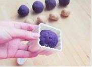 紫薯莲蓉月饼怎么做,紫薯莲蓉月饼怎么做好吃,紫薯莲蓉月饼做法 紫薯莲蓉月饼怎么做,紫薯莲蓉月饼怎么做好吃,紫薯莲蓉月饼做法