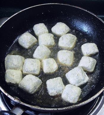 酿油炸臭豆腐怎么做，酿油炸臭豆腐怎么做好吃，酿油炸臭豆腐做法