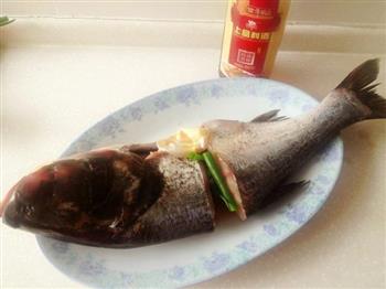 红烧肉炖胖头鱼怎么做，红烧肉炖胖头鱼怎么做好吃，红烧肉炖胖头鱼做法