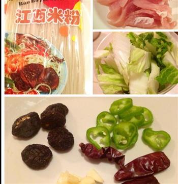 白菜瘦肉炖米粉怎么做，白菜瘦肉炖米粉怎么做好吃，白菜瘦肉炖米粉做法