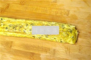 香椿蛋卷怎么做，香椿蛋卷怎么做好吃，香椿蛋卷做法