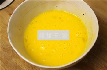 香椿蛋卷怎么做，香椿蛋卷怎么做好吃，香椿蛋卷做法