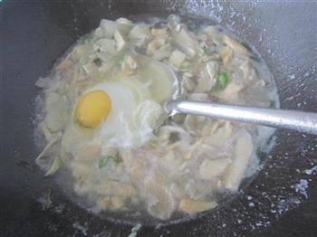 蘑菇蛋汤怎么做，蘑菇蛋汤怎么做好吃，蘑菇蛋汤做法