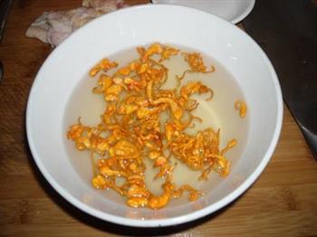 虫草花蒸鸡汤怎么做，虫草花蒸鸡汤怎么做好吃，虫草花蒸鸡汤做法