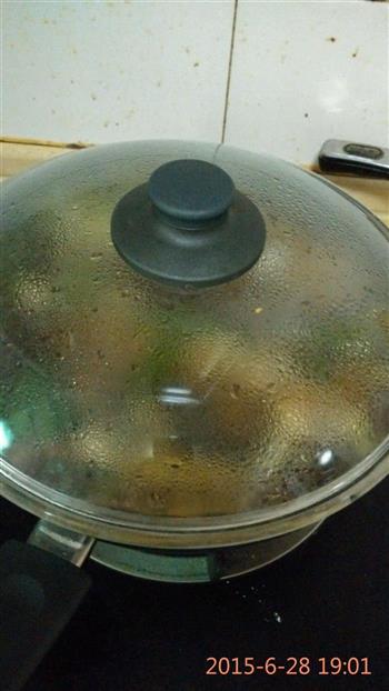 豆豉红烧鲫鱼怎么做，豆豉红烧鲫鱼怎么做好吃，豆豉红烧鲫鱼做法