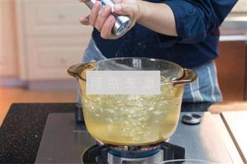 马来西亚鱼头米粉怎么做，马来西亚鱼头米粉怎么做好吃，马来西亚鱼头米粉做法