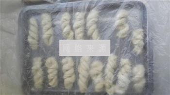 酥软麻花怎么做，酥软麻花怎么做好吃，酥软麻花做法