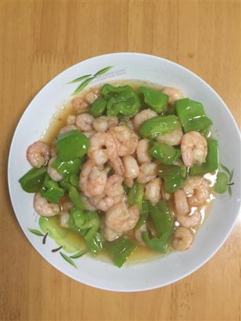 青椒炒虾仁怎么做，青椒炒虾仁怎么做好吃，青椒炒虾仁做法