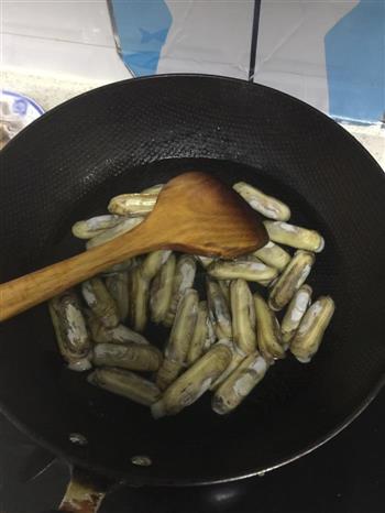 葱油蛏子怎么做，葱油蛏子怎么做好吃，葱油蛏子做法