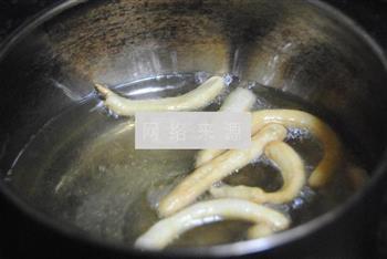 葡萄干萨琪玛怎么做，葡萄干萨琪玛怎么做好吃，葡萄干萨琪玛做法