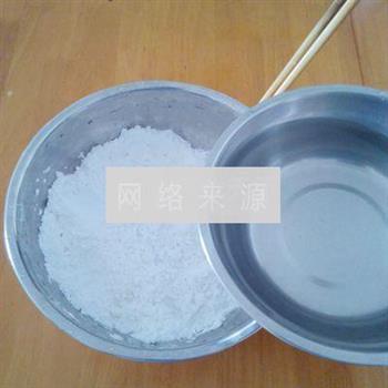 瘦肉肠粉怎么做，瘦肉肠粉怎么做好吃，瘦肉肠粉做法