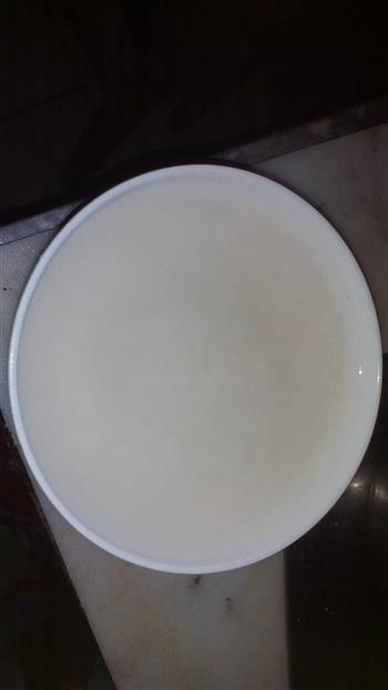 香菇鱿鱼糯米烧卖怎么做，香菇鱿鱼糯米烧卖怎么做好吃，香菇鱿鱼糯米烧卖做法