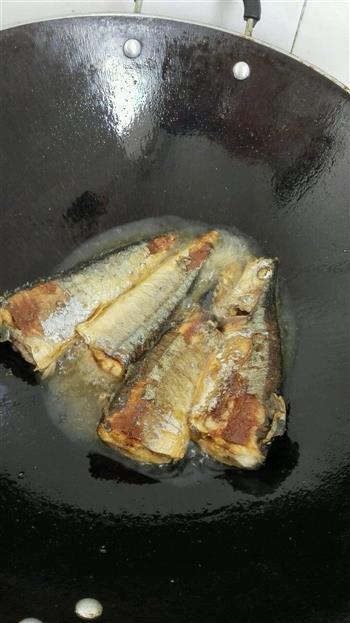 煎秋刀鱼怎么做，煎秋刀鱼怎么做好吃，煎秋刀鱼做法