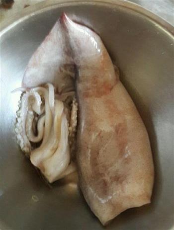酥脆鱿鱼圈怎么做，酥脆鱿鱼圈怎么做好吃，酥脆鱿鱼圈做法