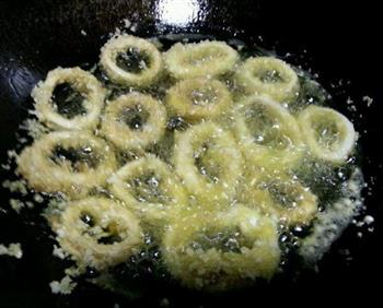 酥脆鱿鱼圈怎么做，酥脆鱿鱼圈怎么做好吃，酥脆鱿鱼圈做法