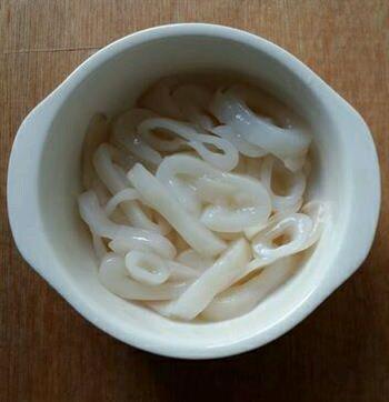 酥脆鱿鱼圈怎么做，酥脆鱿鱼圈怎么做好吃，酥脆鱿鱼圈做法