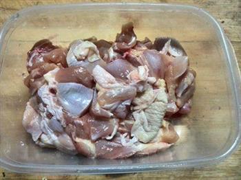 烤箱鸡肉串怎么做，烤箱鸡肉串怎么做好吃，烤箱鸡肉串做法