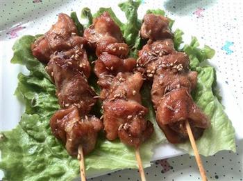 烤箱鸡肉串怎么做，烤箱鸡肉串怎么做好吃，烤箱鸡肉串做法