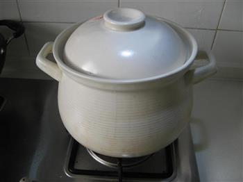 红枣炖排骨怎么做，红枣炖排骨怎么做好吃，红枣炖排骨做法