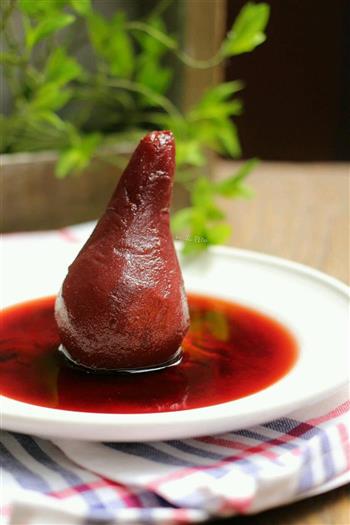 红酒煮西洋梨怎么做，红酒煮西洋梨怎么做好吃，红酒煮西洋梨做法