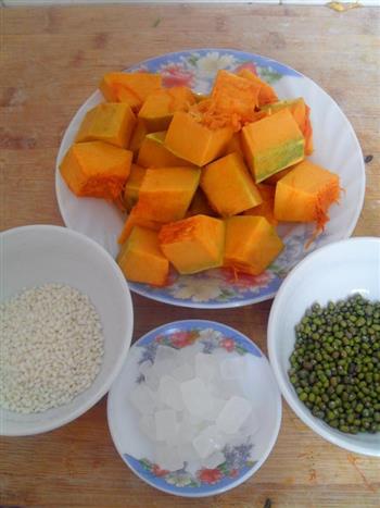 绿豆江米南瓜汤怎么做，绿豆江米南瓜汤怎么做好吃，绿豆江米南瓜汤做法
