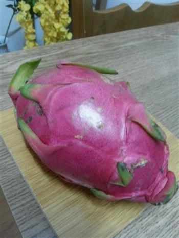一鲜虾仁烩火龙果怎么做，一鲜虾仁烩火龙果怎么做好吃，一鲜虾仁烩火龙果做法