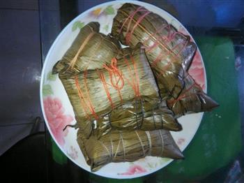 腩肉、虾仁粽子怎么做，腩肉、虾仁粽子怎么做好吃，腩肉、虾仁粽子做法
