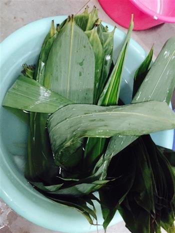 腊丁五花肉粽怎么做，腊丁五花肉粽怎么做好吃，腊丁五花肉粽做法