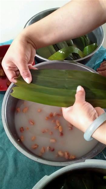 花生蜜枣粽怎么做，花生蜜枣粽怎么做好吃，花生蜜枣粽做法