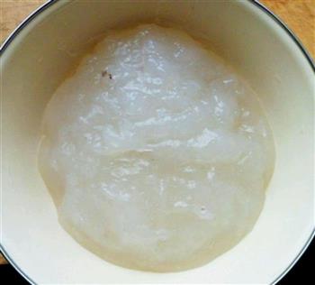 儿时的蛙鱼+白晶凉粉怎么做，儿时的蛙鱼+白晶凉粉怎么做好吃，儿时的蛙鱼+白晶凉粉做法