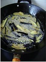 剁椒烧茄子怎么做，剁椒烧茄子怎么做好吃，剁椒烧茄子做法