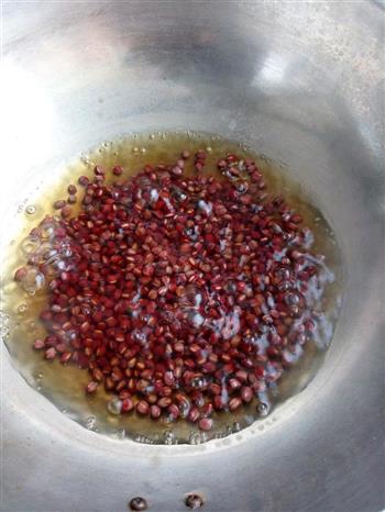 红豆松糕怎么做，红豆松糕怎么做好吃，红豆松糕做法