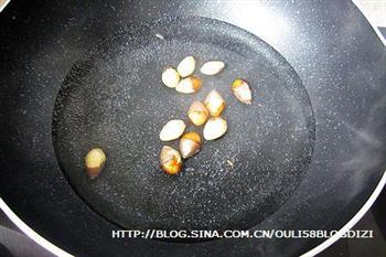 白果松仁玉米怎么做，白果松仁玉米怎么做好吃，白果松仁玉米做法