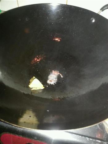 爆炒辣丁螺怎么做，爆炒辣丁螺怎么做好吃，爆炒辣丁螺做法