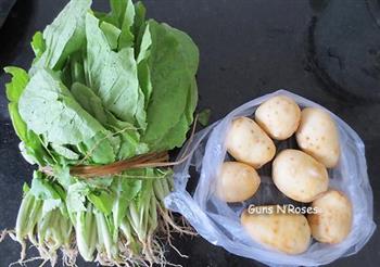 芋头白菜汤怎么做，芋头白菜汤怎么做好吃，芋头白菜汤做法