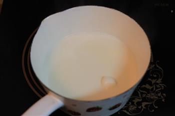 鲜奶椰丝小方怎么做，鲜奶椰丝小方怎么做好吃，鲜奶椰丝小方做法