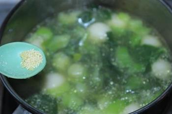 青菜圆子怎么做，青菜圆子怎么做好吃，青菜圆子做法