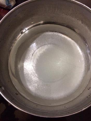 冰糖草莓怎么做，冰糖草莓怎么做好吃，冰糖草莓做法