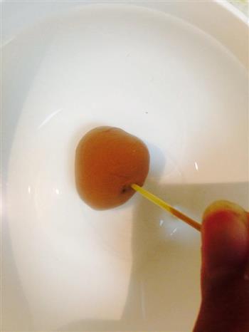 冻干草莓巧克力怎么做，冻干草莓巧克力怎么做好吃，冻干草莓巧克力做法