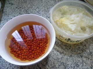 小红豆银耳汤怎么做，小红豆银耳汤怎么做好吃，小红豆银耳汤做法