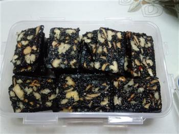 芝麻核桃阿胶膏怎么做，芝麻核桃阿胶膏怎么做好吃，芝麻核桃阿胶膏做法