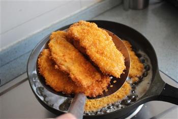 炸猪排 怎么做，炸猪排 怎么做好吃，炸猪排 做法