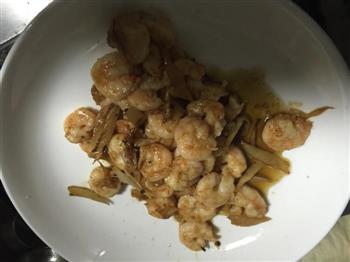 丝瓜虾球怎么做，丝瓜虾球怎么做好吃，丝瓜虾球做法