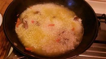 新疆手抓饭怎么做，新疆手抓饭怎么做好吃，新疆手抓饭做法