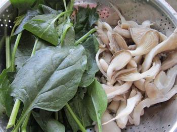牛肉丸子汤怎么做，牛肉丸子汤怎么做好吃，牛肉丸子汤做法