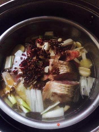 超级好吃 清蒸鱼怎么做，超级好吃 清蒸鱼怎么做好吃，超级好吃 清蒸鱼做法