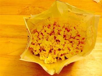 玉米爆花怎么做，玉米爆花怎么做好吃，玉米爆花做法