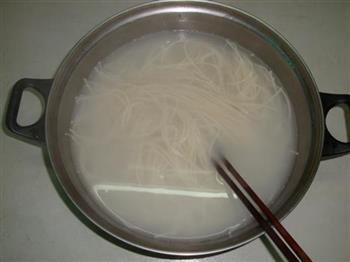 牛肉汤米粉怎么做，牛肉汤米粉怎么做好吃，牛肉汤米粉做法
